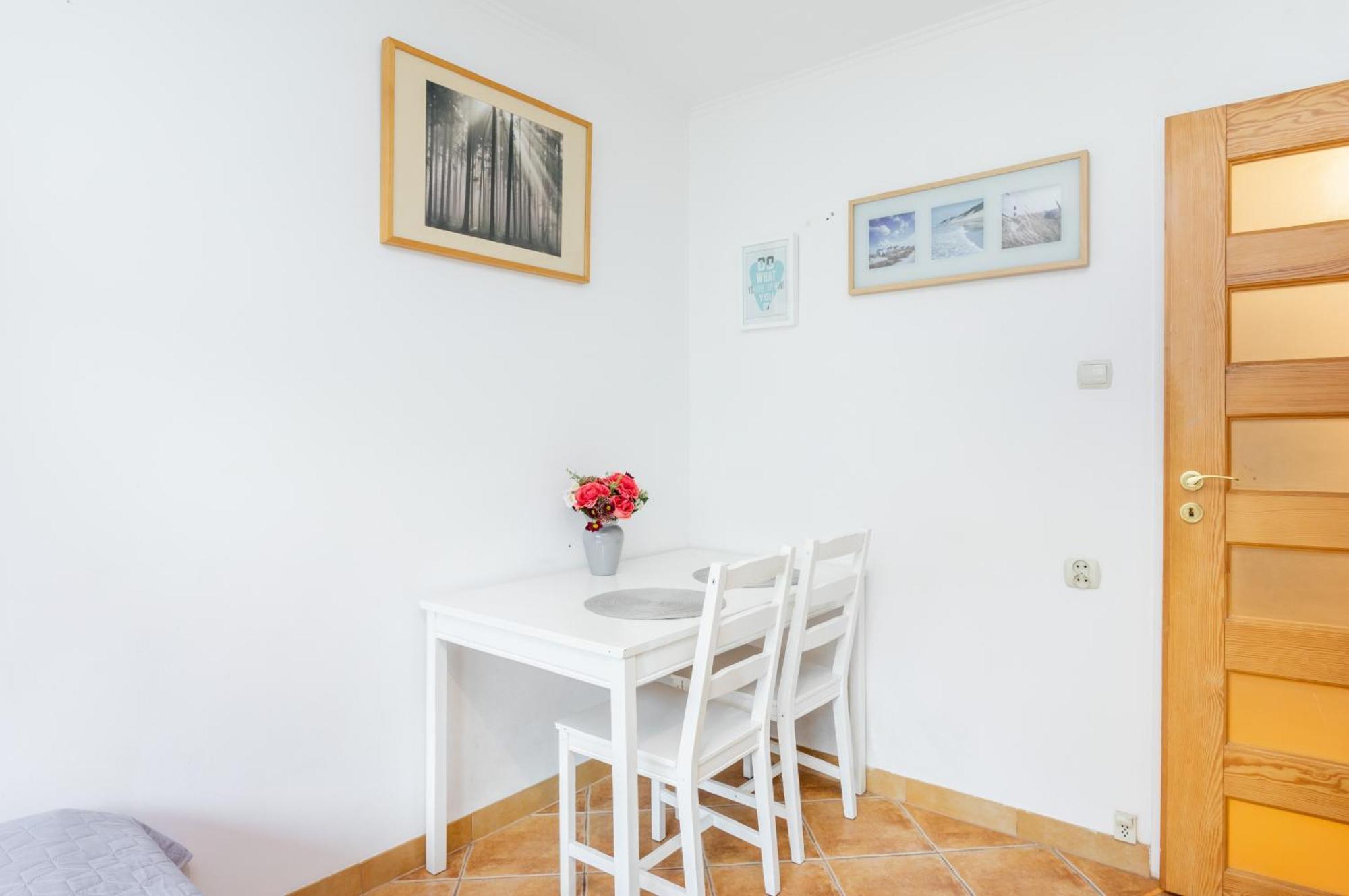 Cinnamon Apartment Metro Swietokrzyska 华沙 外观 照片